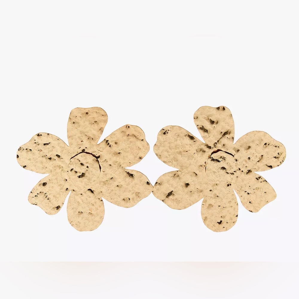 Nwt- zara- wrought maxi flower earrings